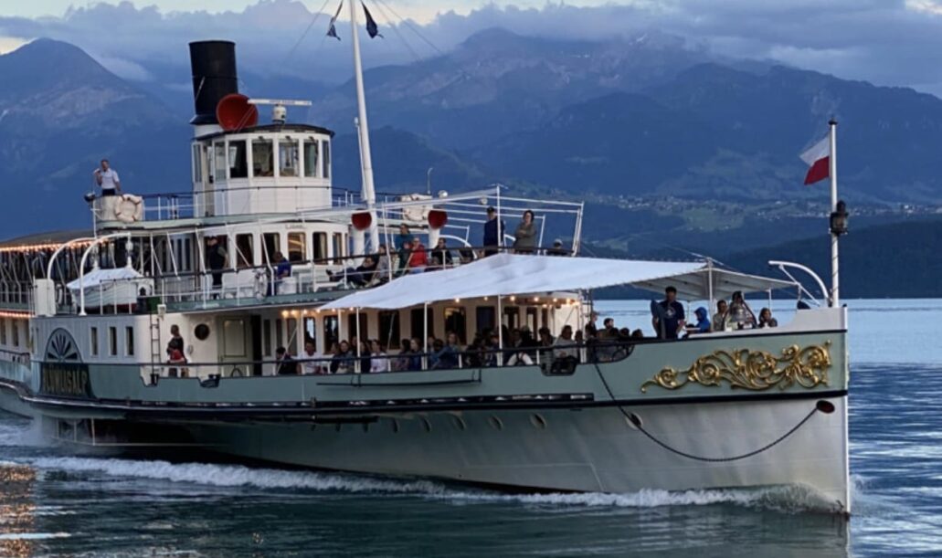hotel_und_restaurant_niesenblick_freizeitaktivitaeten_thunersee_bluemlisalp hotel_und_restaurant_niesenblick_freizeitaktivitaeten_thunersee_bluemlisalp