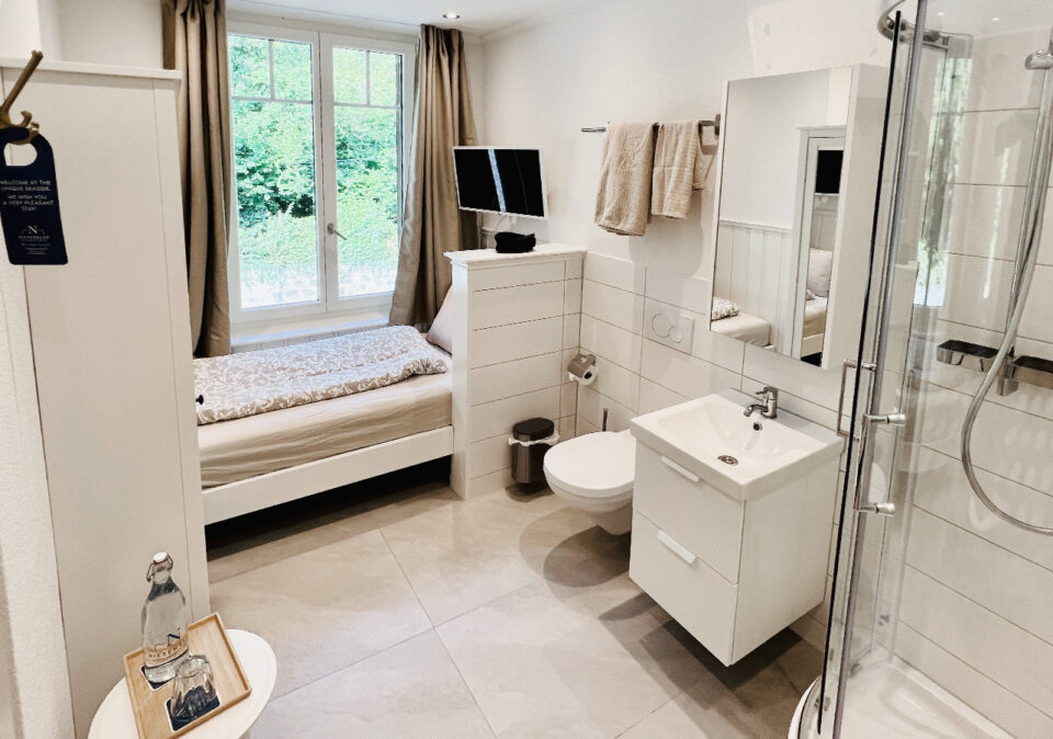 hotel_und_restaurant_niesenblick_hotelzimmer_budget_einzelzimmer_zimmeransicht_02