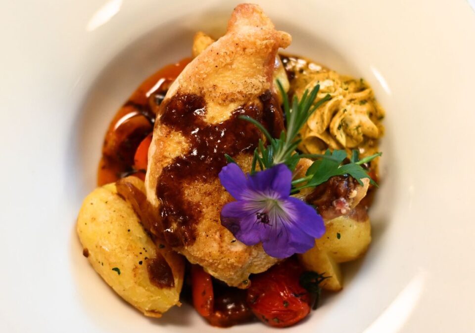 hotel_und_restaurant_niesenblick_restaurant_und_terrasse_menu_06-min
